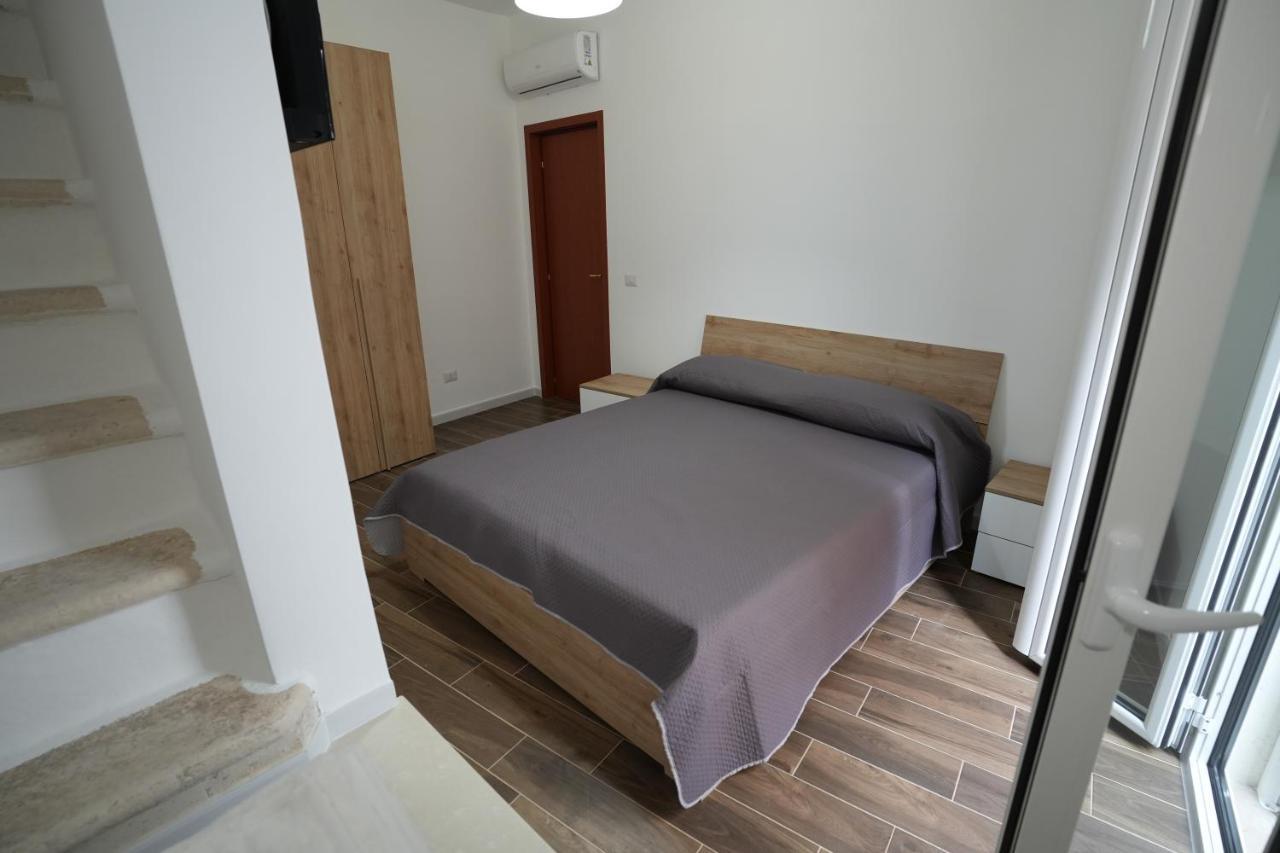 La Stradina Apartment โมลา ดิ บารี ภายนอก รูปภาพ