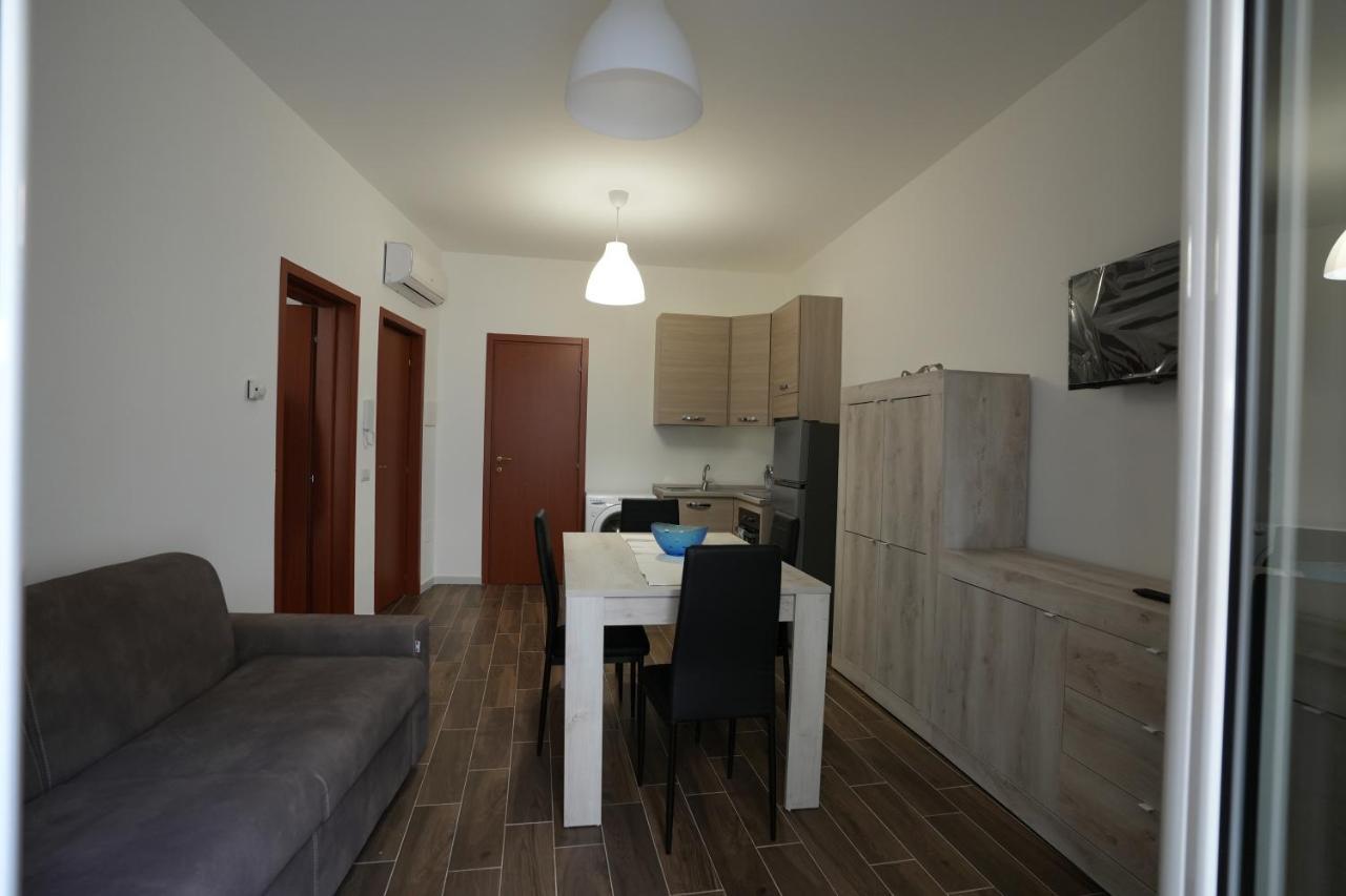 La Stradina Apartment โมลา ดิ บารี ภายนอก รูปภาพ