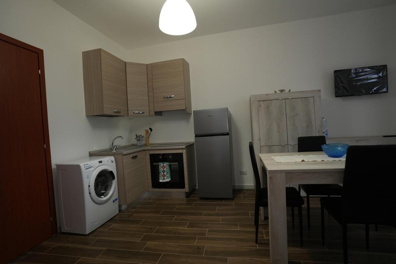 La Stradina Apartment โมลา ดิ บารี ภายนอก รูปภาพ