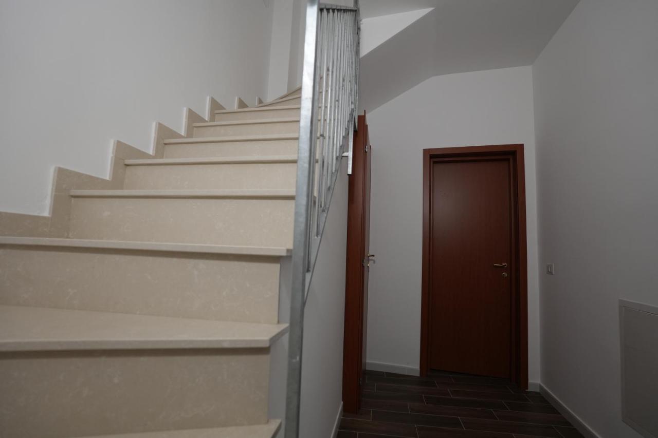 La Stradina Apartment โมลา ดิ บารี ภายนอก รูปภาพ